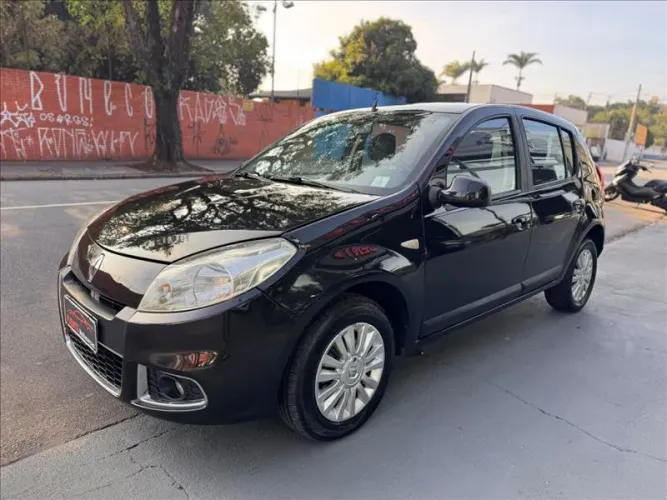 Renault Sandero Privilège Hi-flex 1.6 16V 5P AUT 2012