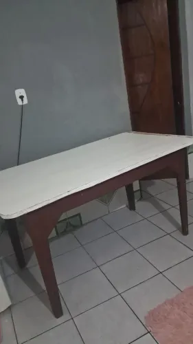 Mesa madeira