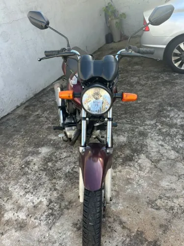 Vendo fan 150. 2012