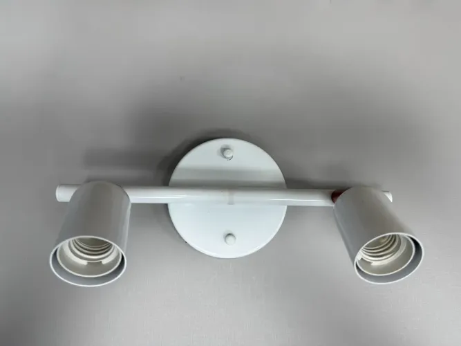 2 Luminárias De Teto e de Parede