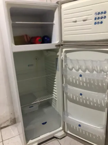 Geladeira DAKO 