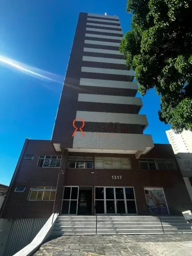 Sala comercial à venda no bairro Joaquim Távora - Fortaleza / CE