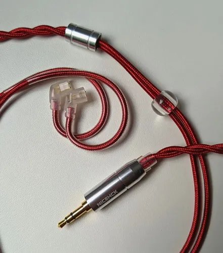 Cabo NiceHCK RedAg 4N - plug 3,5mm e QDC - Novo