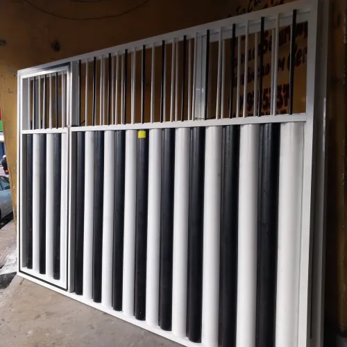 PORTÃO EM ALUMÍNIO BRANCO NOVO!!!!!!!