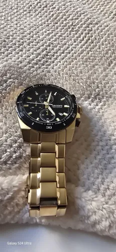 Relógio Orient Masculino Cronógrafo Dourado - Elegante e Esportivo