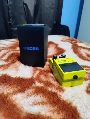 Pedal Boss Super Overdrive SD-1/ Fonte Inclusa