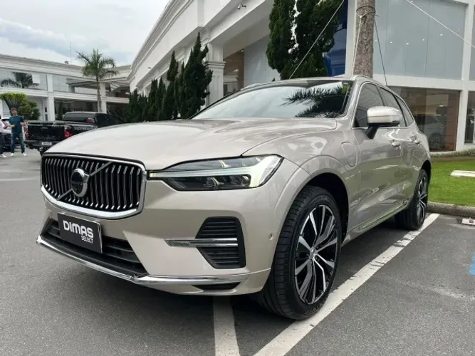 Volvo XC-60 T-8 Ultimate 2.0 AWD (híbrido) 2023