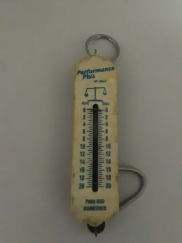 balança de gancho vintage 