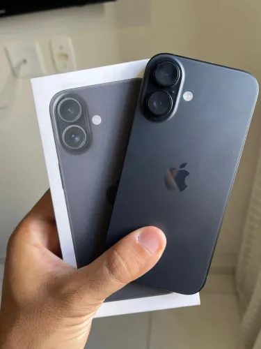 iPhone 16