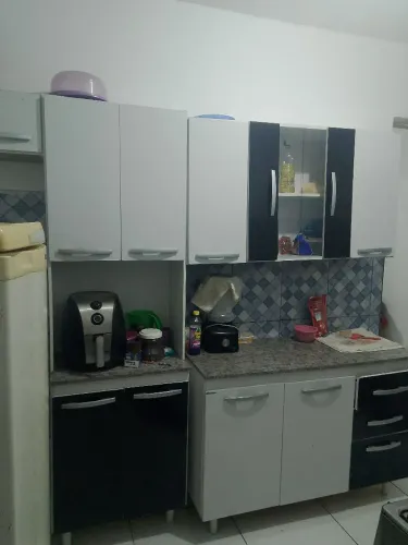 Vendo um armário de parede 