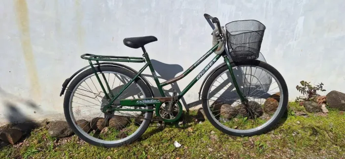 Bicicleta Feminina Aro 26 Gimex Ferrara com Cestinha e Bagageiro