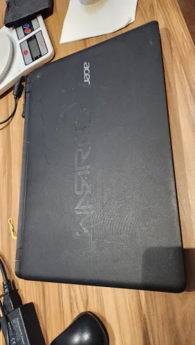 Notebook Acer Warred 4gb RAM 256GB SSD FUNCIONANDO TUDO
