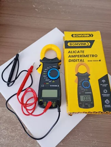 Vendo alicate amperímetro digital novo