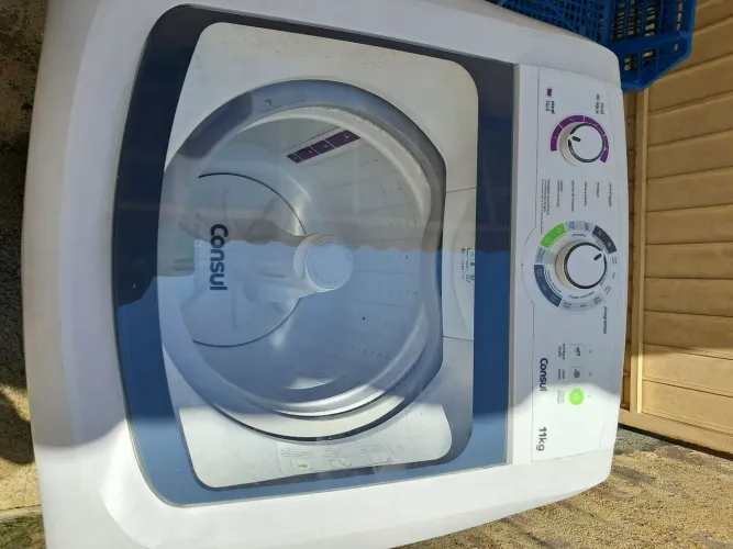 Máquina de lavar roupas Cônsul