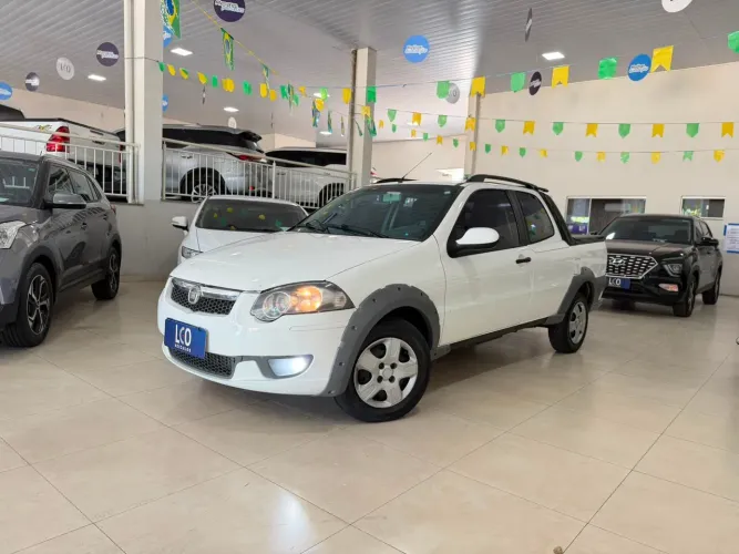 Fiat Strada Trekking 1.6 MPI 2013
