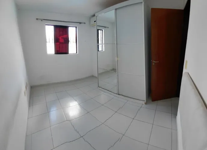 Alugo apartamento térreo no GEISEL