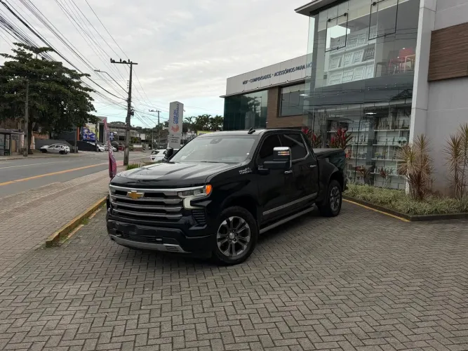 Chevrolet Silverado High Country 5.3 V8 AWD Aut. 2024