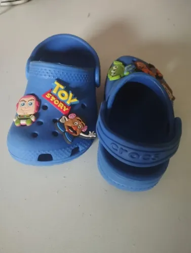 Crocs infantil