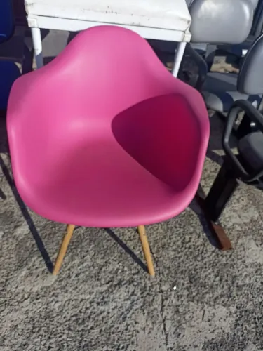 Cadeira rosa