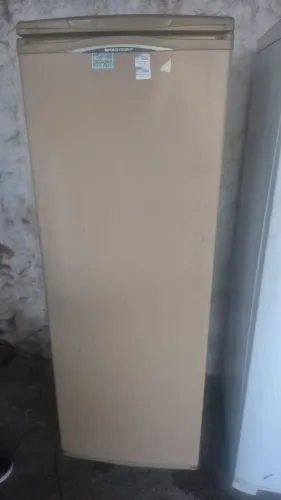 Geladeira 127 v