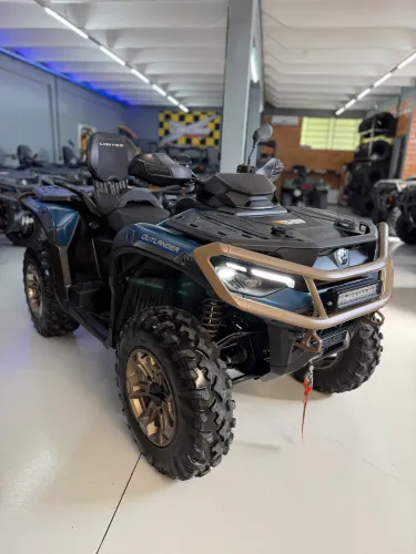 Quadriciclo Can am max Limited 2025