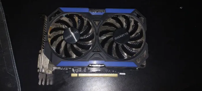 GIGABYTE GTX 960ti - 2GB