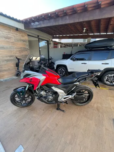Honda NC 750X DCT 2023 - Automática - Impecável! Único dono, A mais nova de Pernambuco