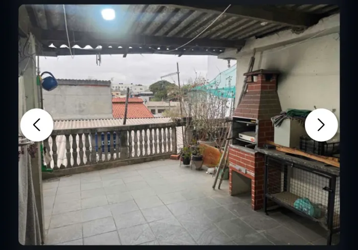 Casa térrea mais outra independente fundos