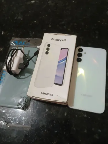 Vendo Samsung A15 128GB completo