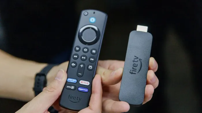 Fire TV Stick 4K Amazon - Completo, Excelente Estado + Controle com Alexa