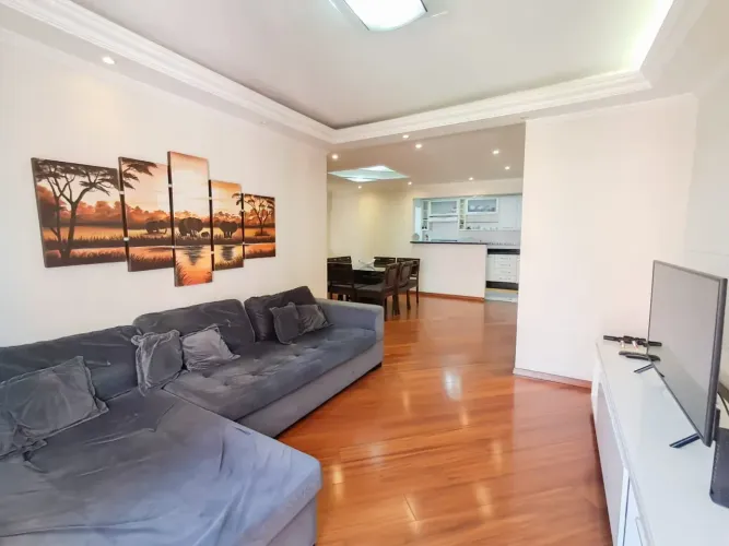 LOCAÇÃO - APARTAMENTO 3 DORMITÓRIOS - COM VAGA DE GARAGEM COBERTA - CASA VERDE