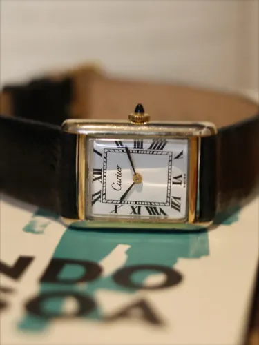 Cartier tank dec 70
