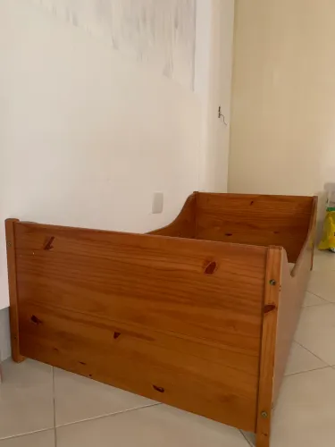 Cama Infantil Tok&Stok Madeira Maciça - Linha Pin - Excelente Estado