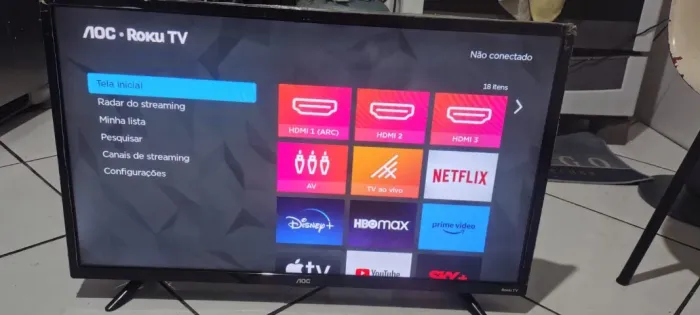 Vendo tv smart funcionando perfeito controle remoto 32 polegadas