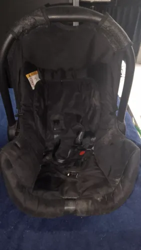 Bebê Conforto Voyage Gama Preto (0 a 13kg) - Com Capota Removível (usado ótimo)