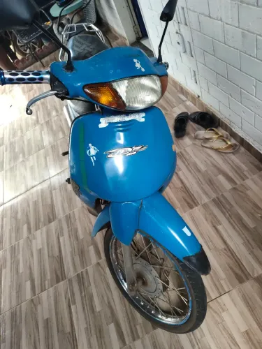 Moto biz Honda c100 ano 2003/2004 apenas pedal