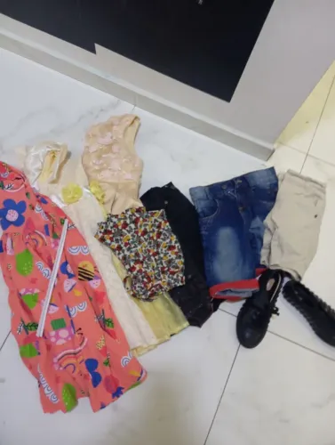 Malote de roupa de 6 anos