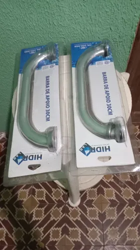 2 barras de apoio alumínio novinhas