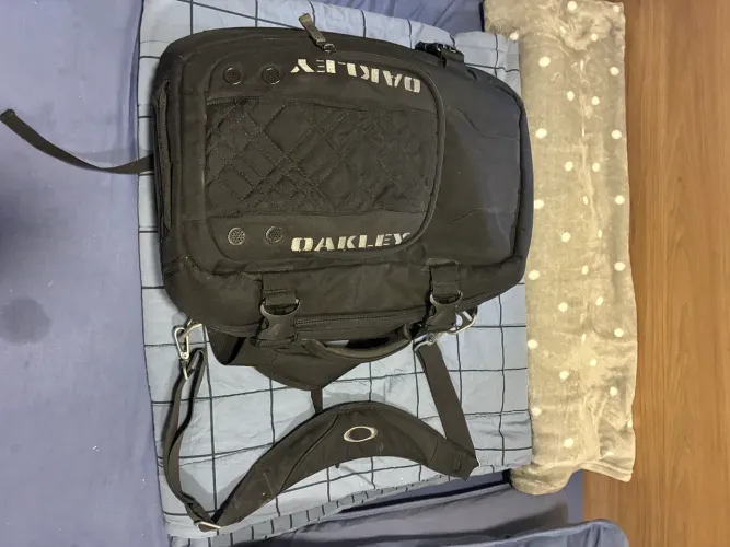 Mochila Oakley - Raridade