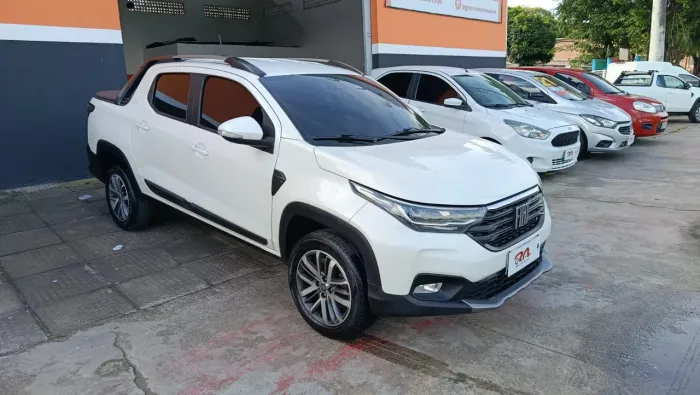 Fiat Strada Volcano 1.3 Flex 8V CD 2021