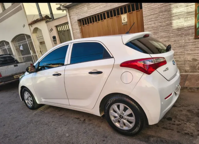 Hyundai HB20 Comf./c.plus/c.style 1.0 Flex 12V 2013
