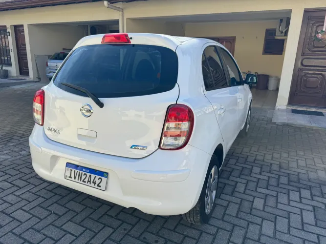 Nissan March S 1.0 16V Flex Fuel 5P 2014