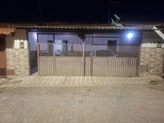 Ótima!!! casa para maís informações chama no wpp *