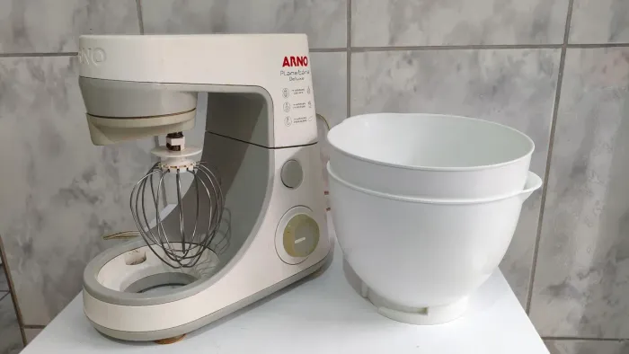 Batedeira Planetária Arno deluxe