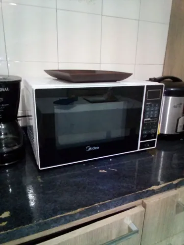 Microondas midea 127v alguns meses de uso