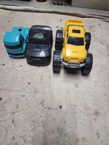 carrinho de plastico 3 unidades