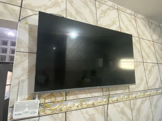 Vende - Se Tv Philco / Roku Nova, um ano de compra, 50 polegadas *94