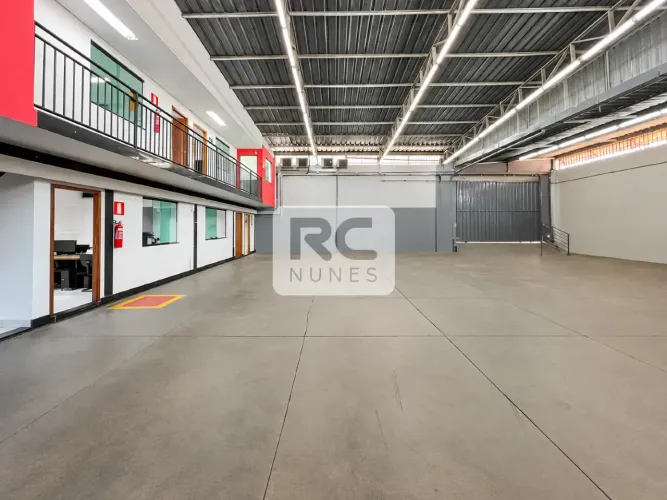 Galpão com área de 875m², no Bairro Engenho Nogueira - Belo Horizonte/MG