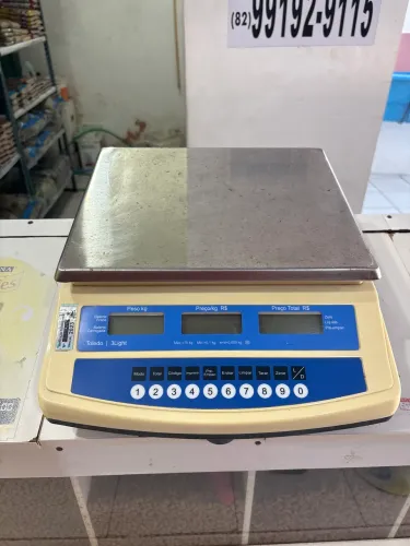 Vende-se balança Toledo