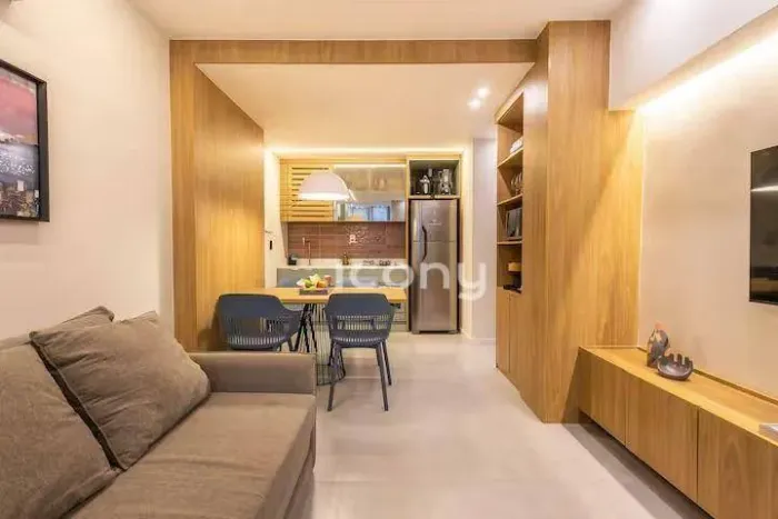 Apartamento mobiliado na quadra da praia de Copacabana